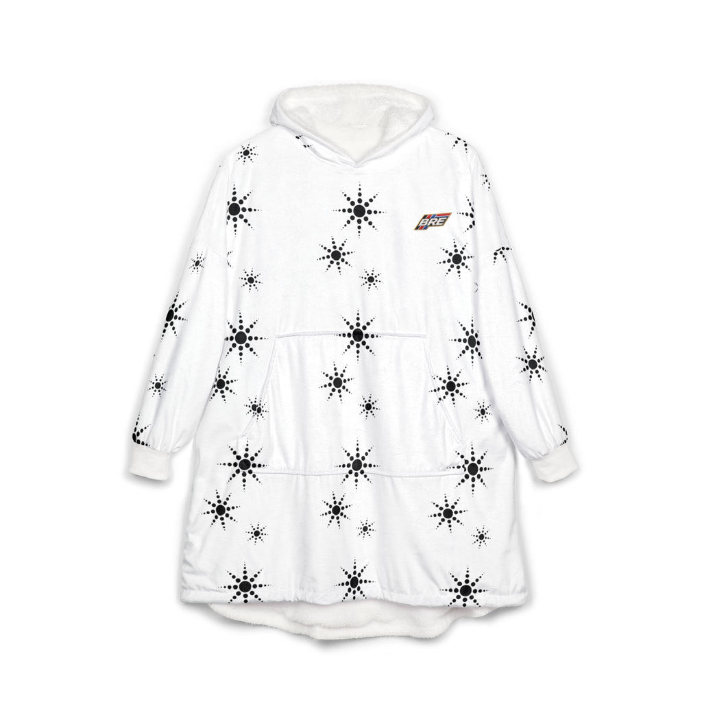 Starburst Hooded Blanket – Cozy White Sherpa Wearable Blanket with Black Snowflake Pattern