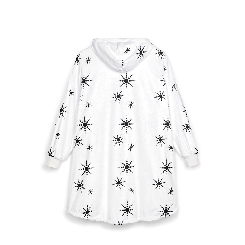 Starburst Hooded Blanket – Cozy White Sherpa Wearable Blanket with Black Snowflake Pattern